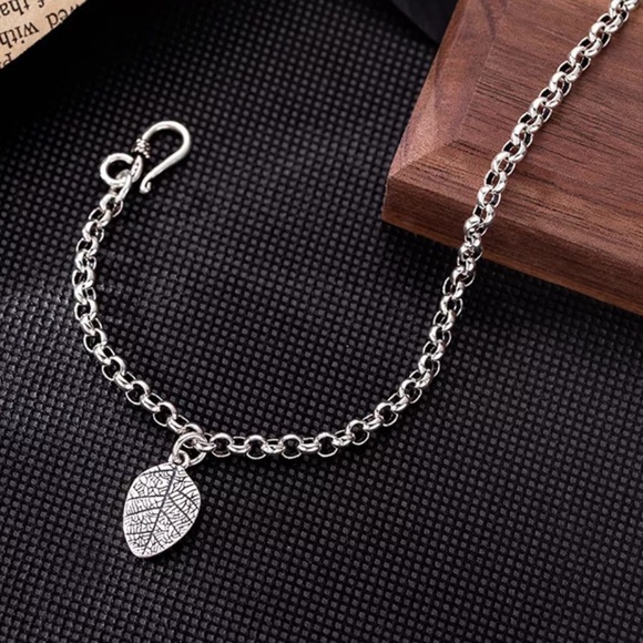 VINTAGE 925 STERLING SILVER LEAF PENDANT BRACELET - Picture 8 of 9